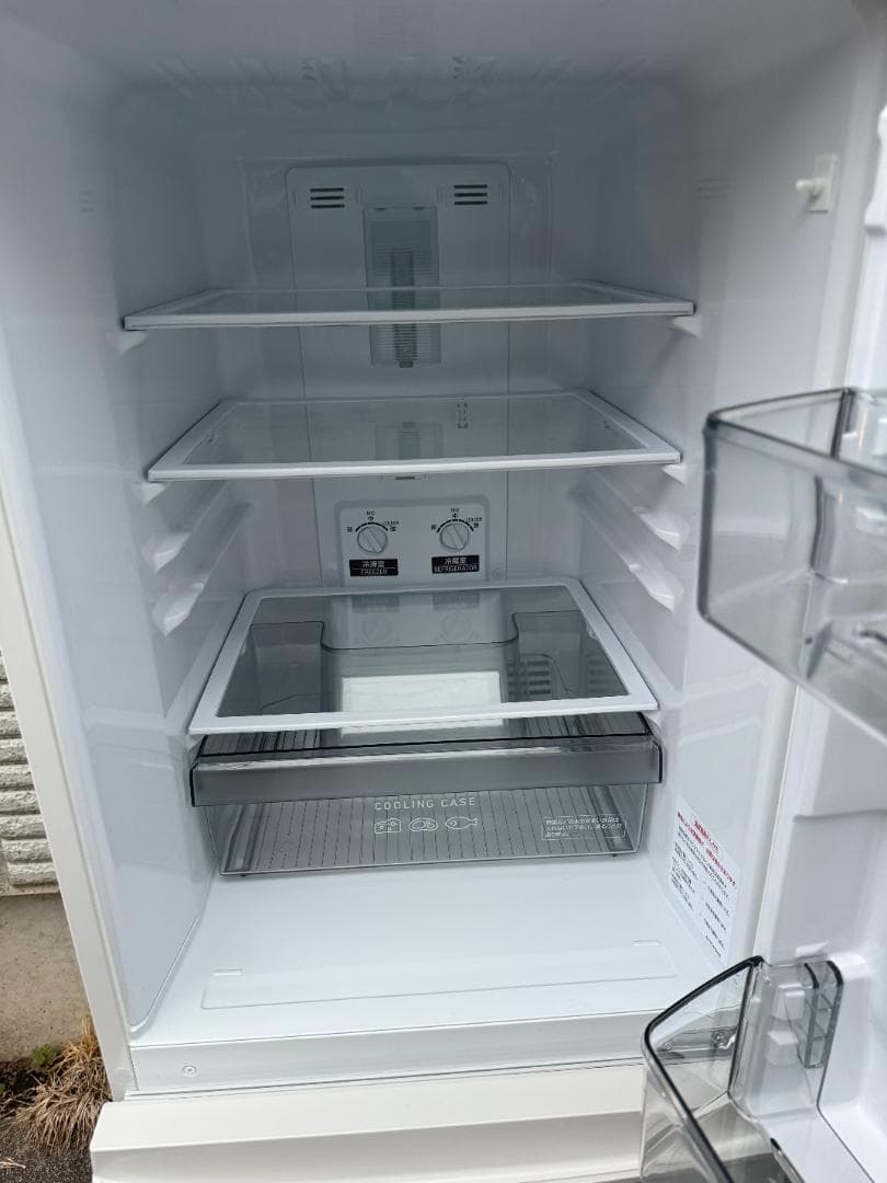 美品 三菱 ノンフロン冷凍冷蔵庫 MR-P15H-W 2023年製