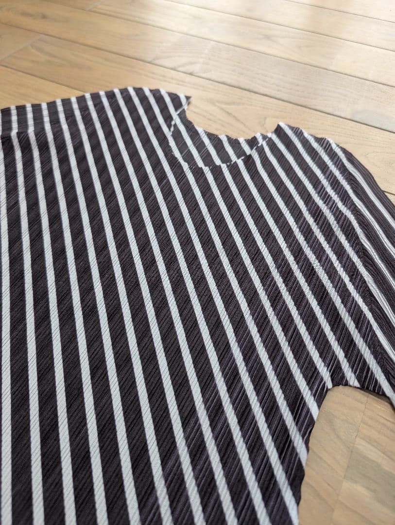 美品 PLEATS PLEASE ISSEY MIYAKE トップス