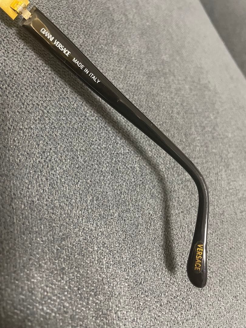 本物　ジャンニヴェルサーチ　GIANNI VERSACE サングラス