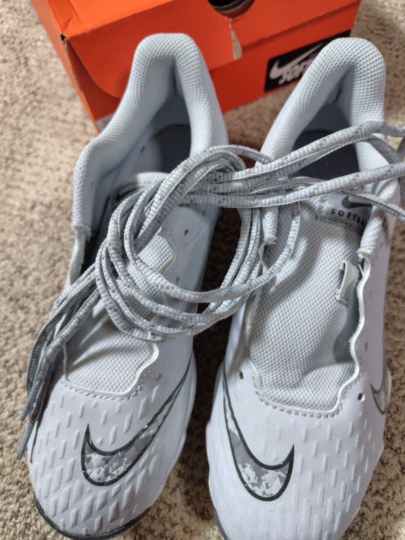 【値下げ】【未使用　海外モデル】Nike Zoom スパイクシューズ 　23.5