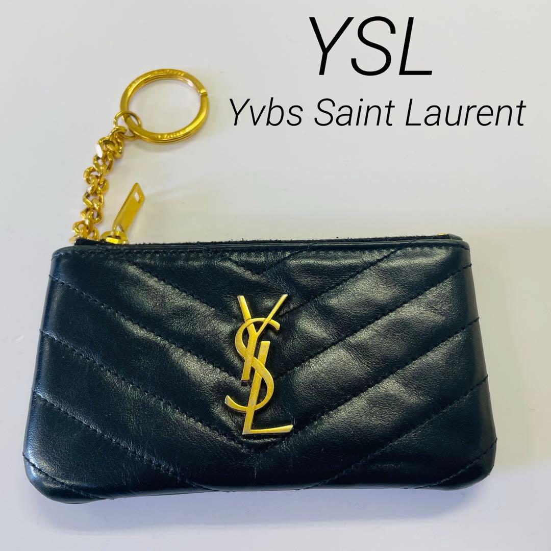 YSL 黒 レザー ケース キーチェーン付き　イヴ・サンローラン