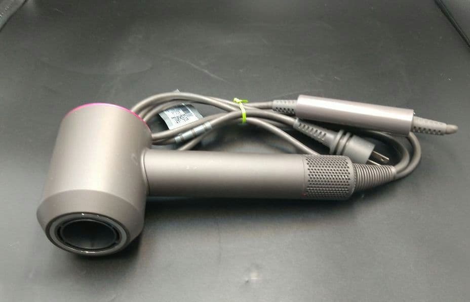 dyson supersonic Ionic HD03 ダイソン ドライヤー