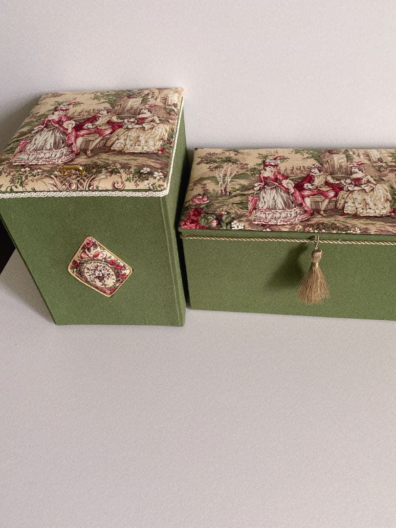 カルトナージュ ボックス、3作品