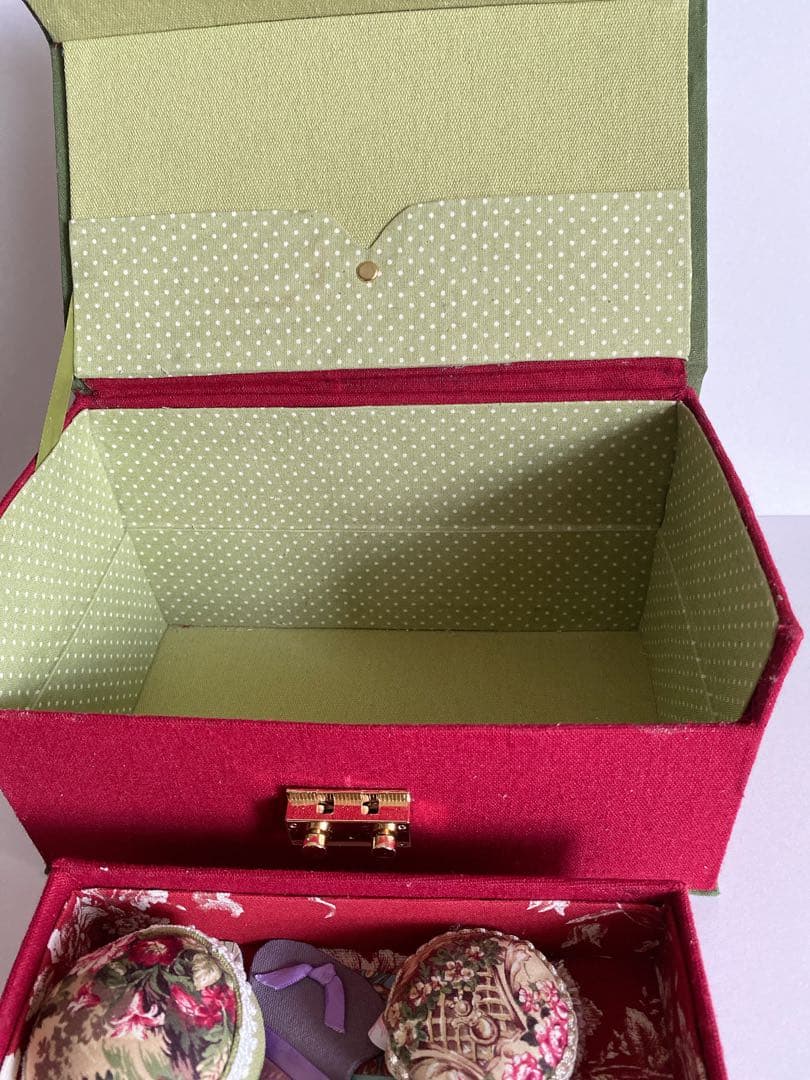 カルトナージュ ボックス、3作品