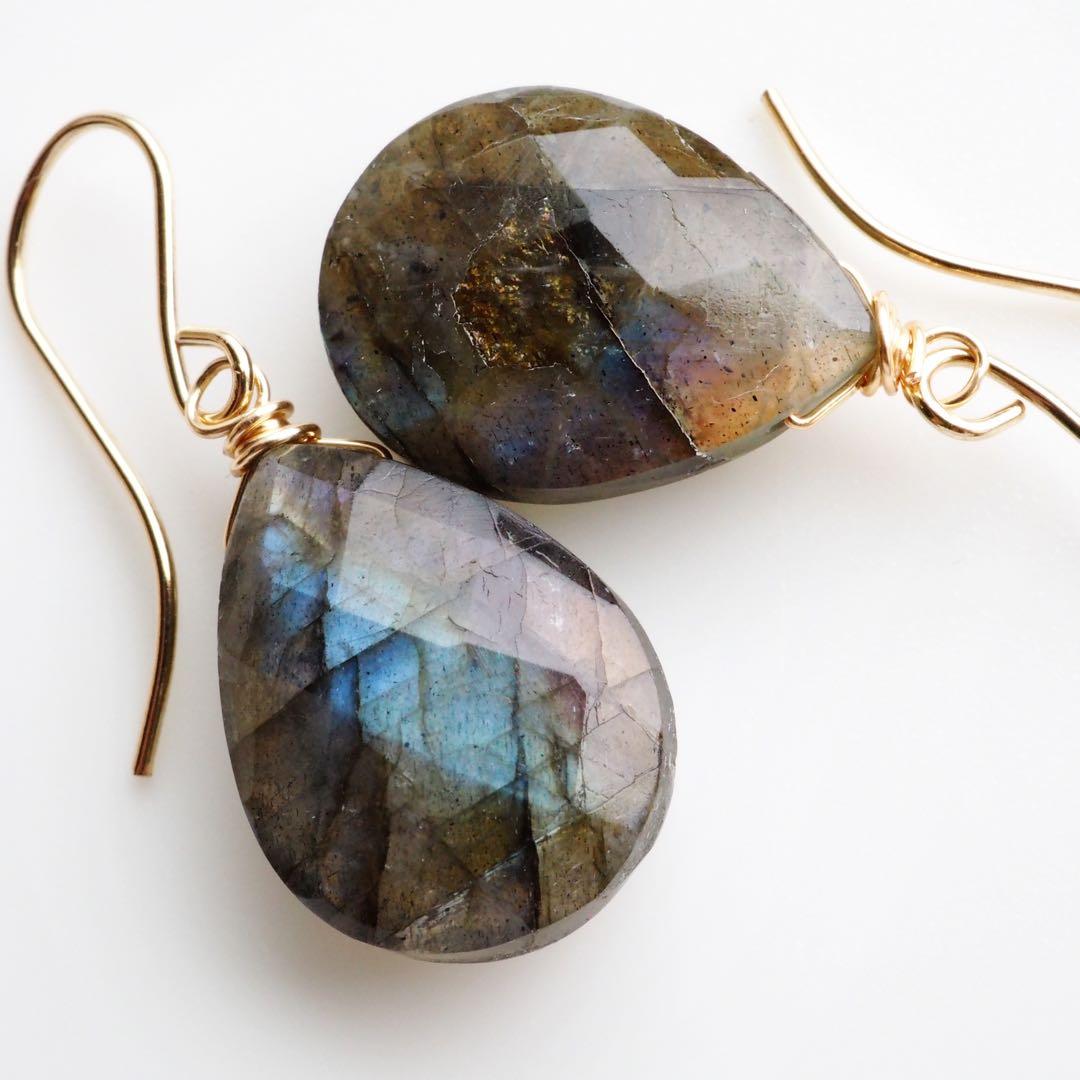 【Noel】天然アバロンシェルのデザインネックレストップ