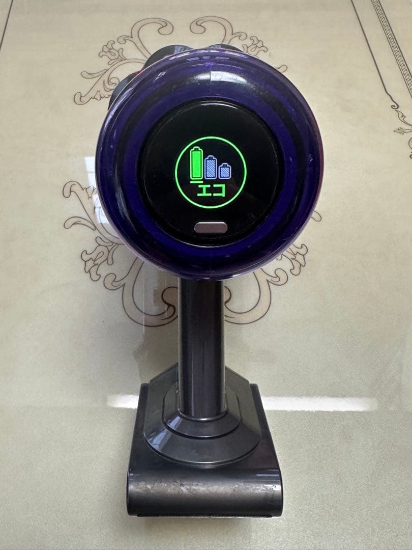 dyson デジタルスリム　SV18 コードレス掃除機　先細LED付き