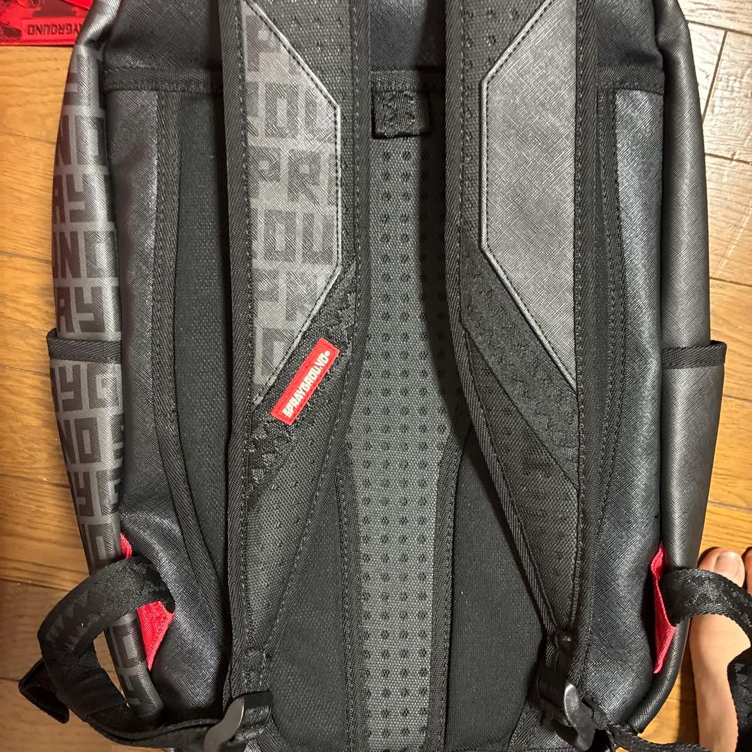 SPRAYGROUND サメデザイン リュック 限定版