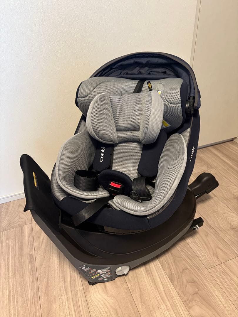 【Combi】クルムーヴ アドバンス ISOFIX エッグショック JP-590