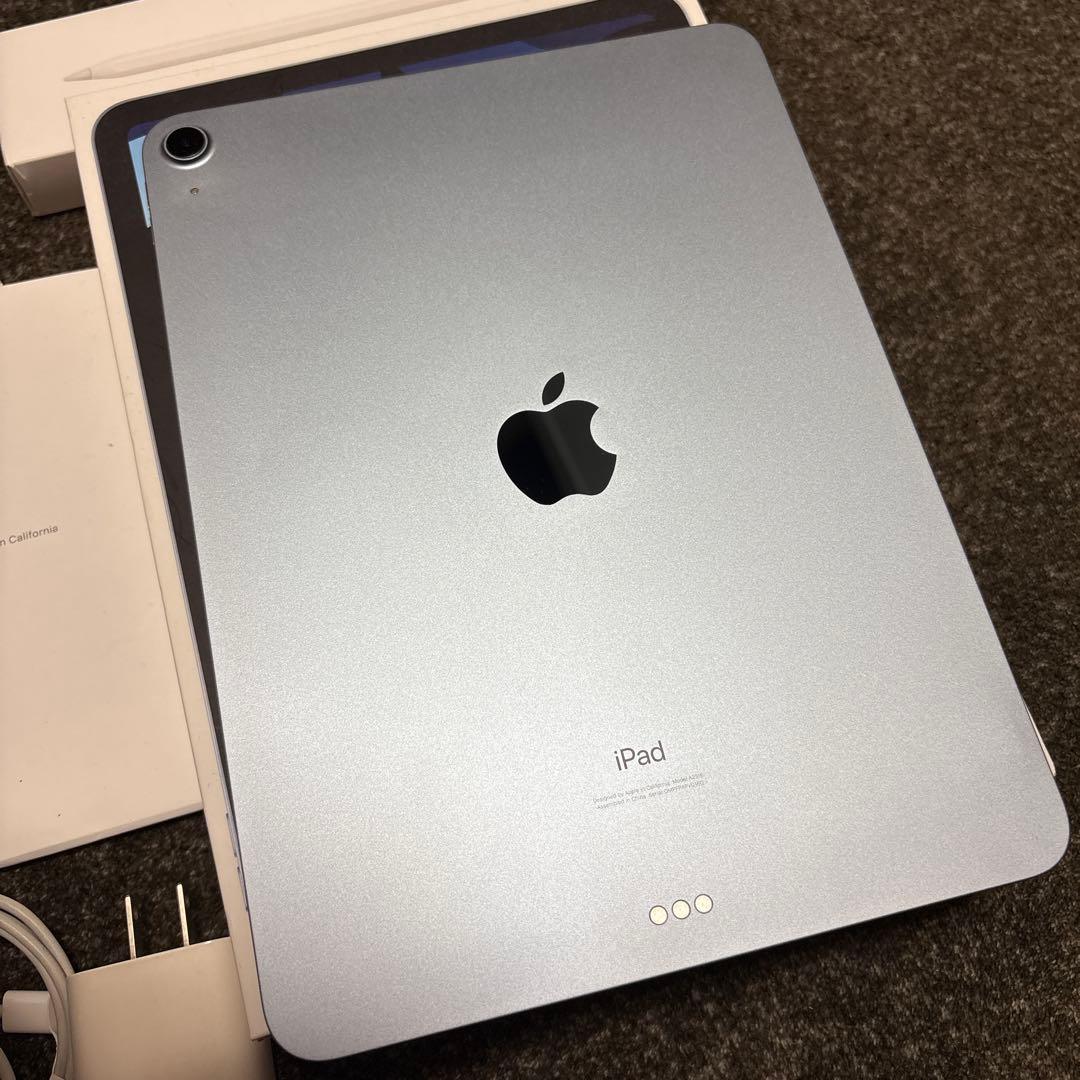 Apple iPad Air第４世代 本体　Apple Pencil ケース付き