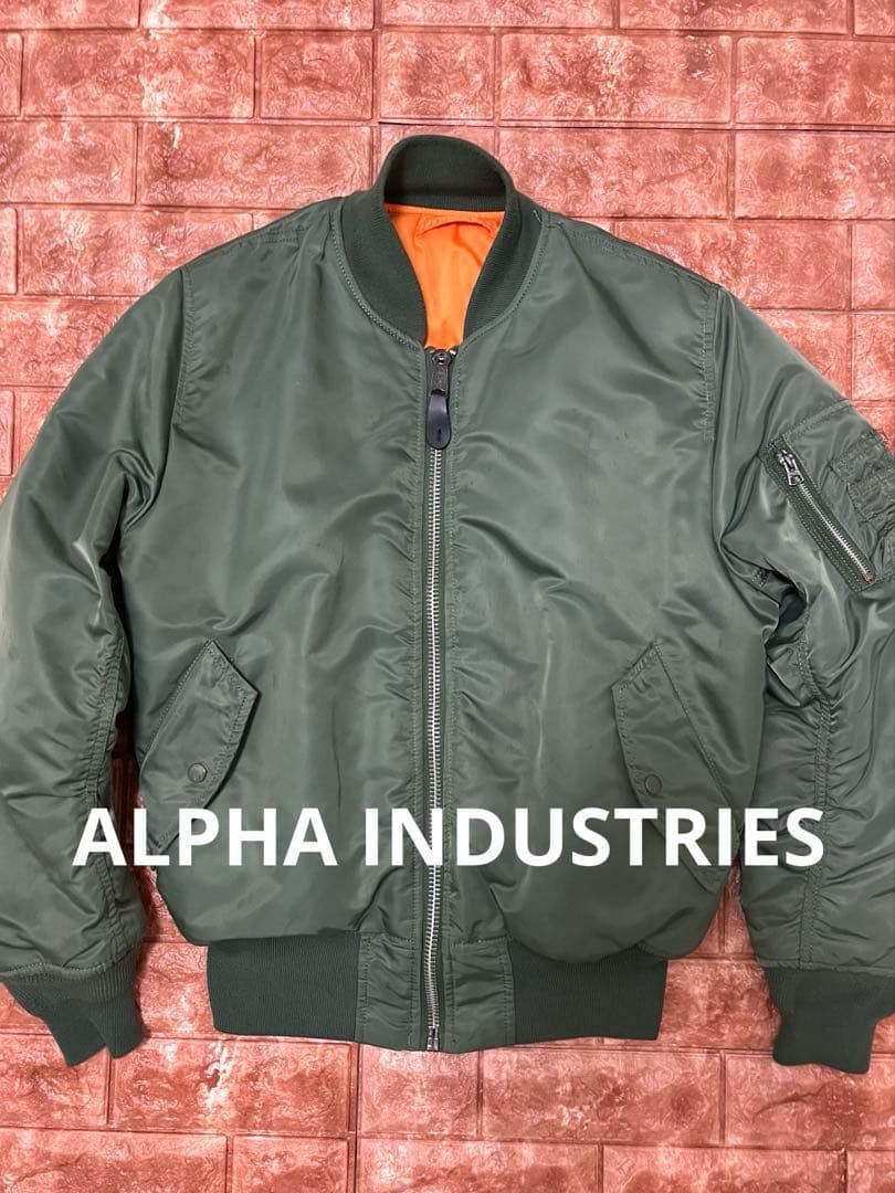 ALPHA INDUSTRIES MA−1オリーブグリーン フライトジャケット