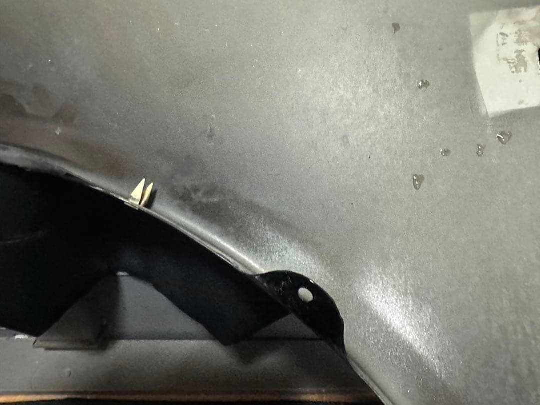 セルシオ30後期フロントフェンダー