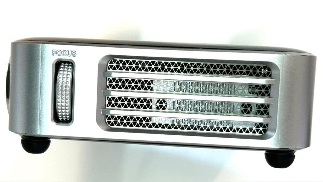 【動作確認済】QUMI LEDプロジェクター Vivitek Q6 ブラック