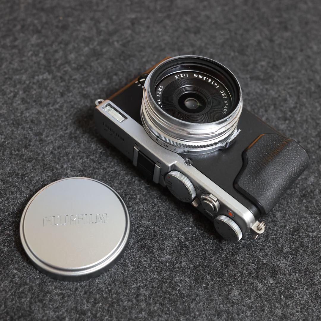 富士フィルム FUJIFILM X70 ≪付属品多数≫