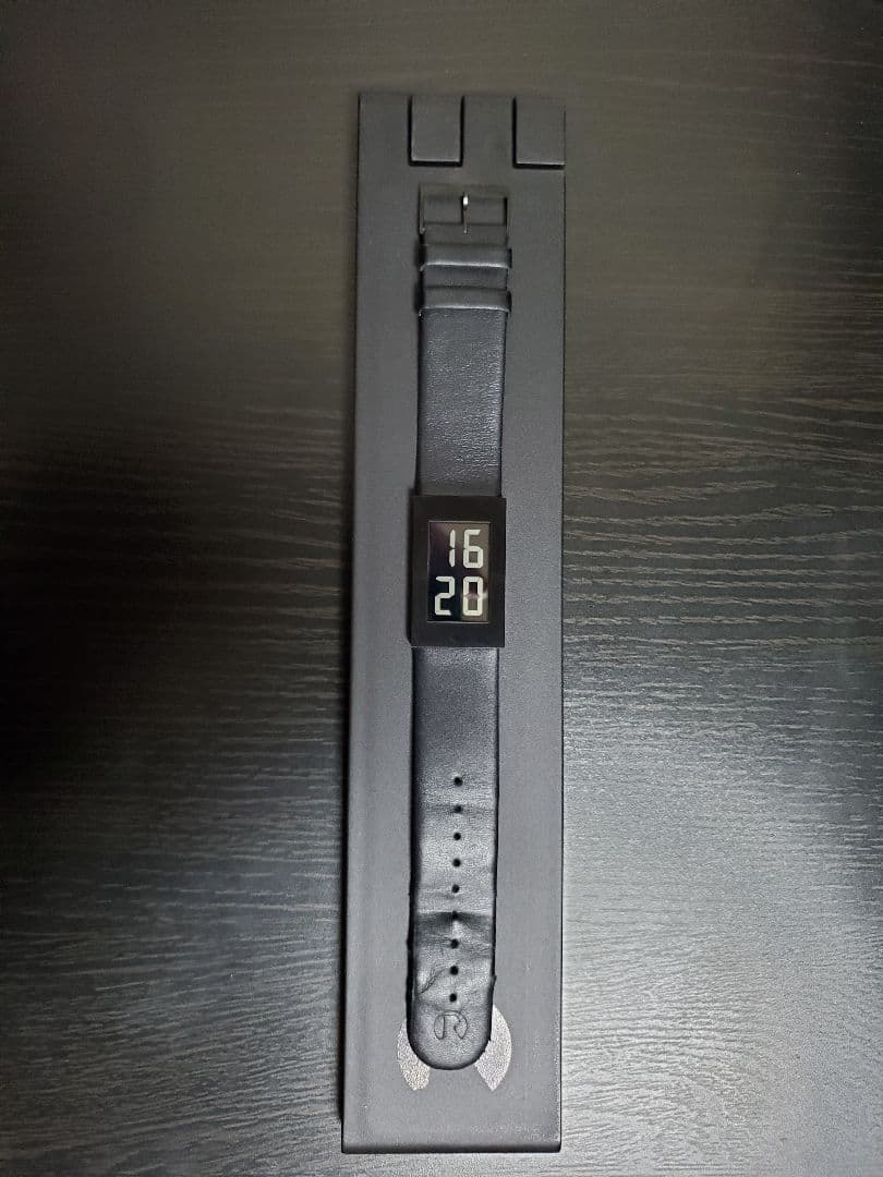 ROSENDAHL 黄金比 腕時計デジタル ブラック フレミングボーハンセン