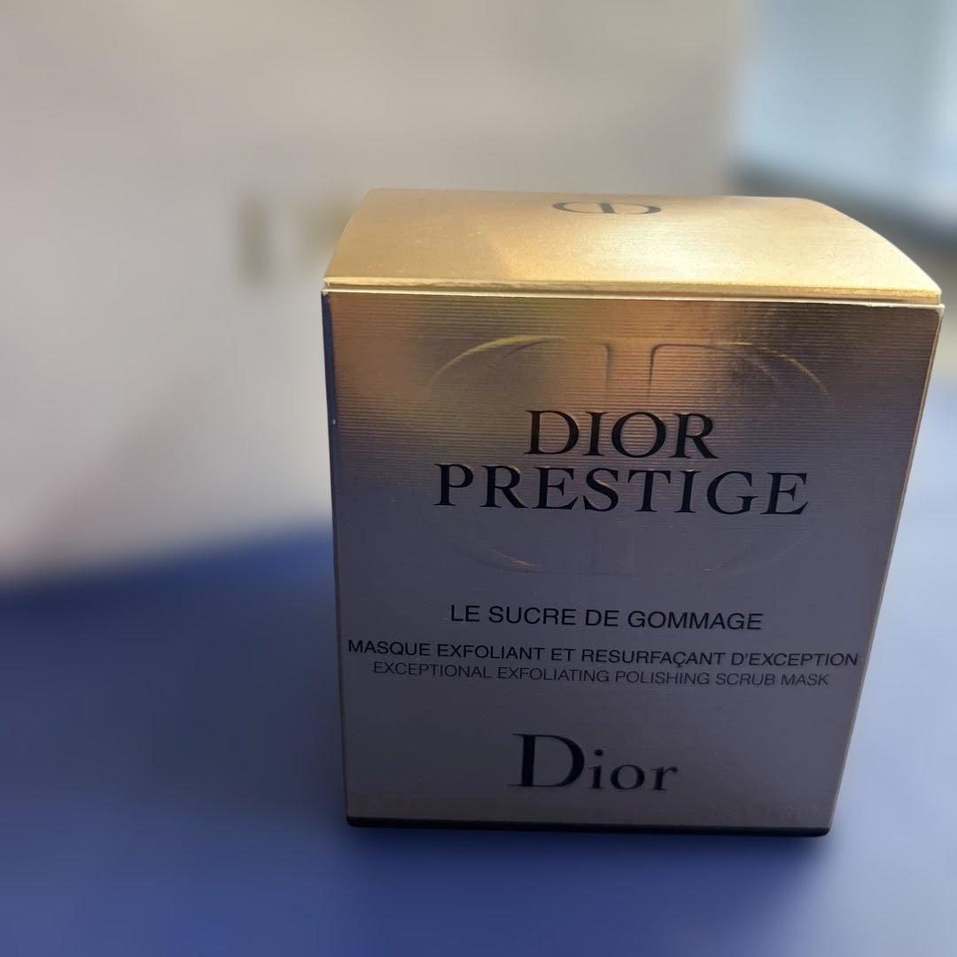 DIOR プレステージ　ル　ゴマージュ　ディオール