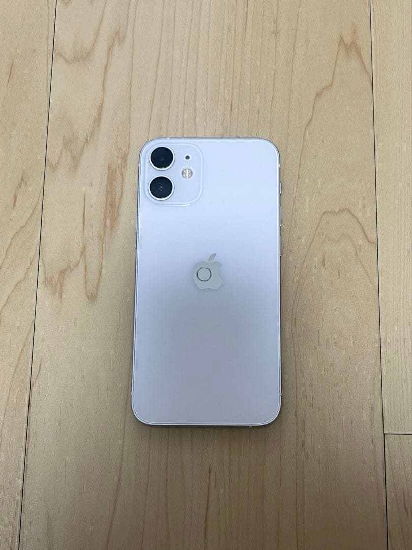 星*月様 iPhone 12 mini 128GB ホワイト