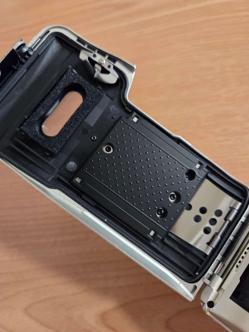 オリンパス フィルムカメラ OLYMPUS μ mju ZOOM140