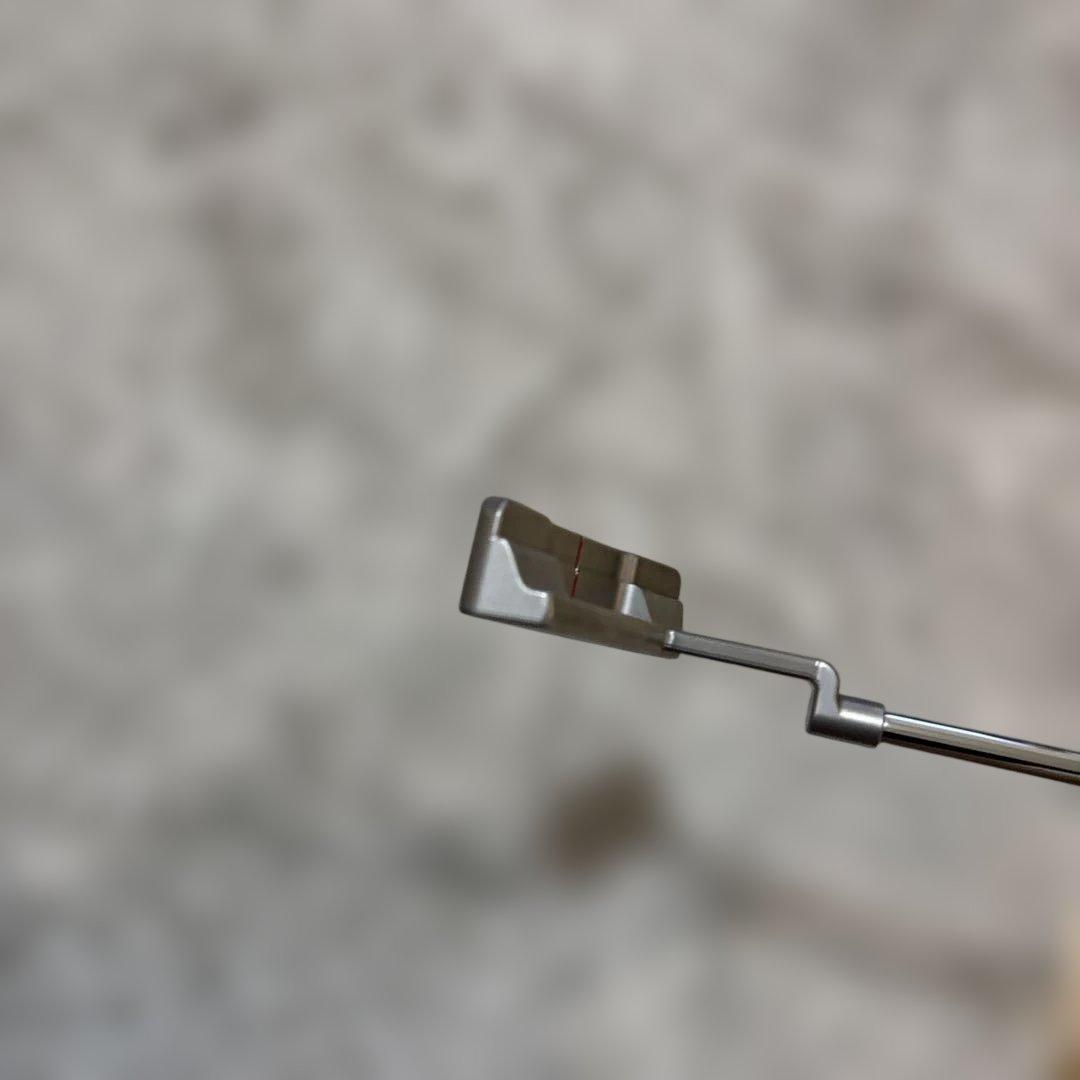 ODYSSEY ピン型パター