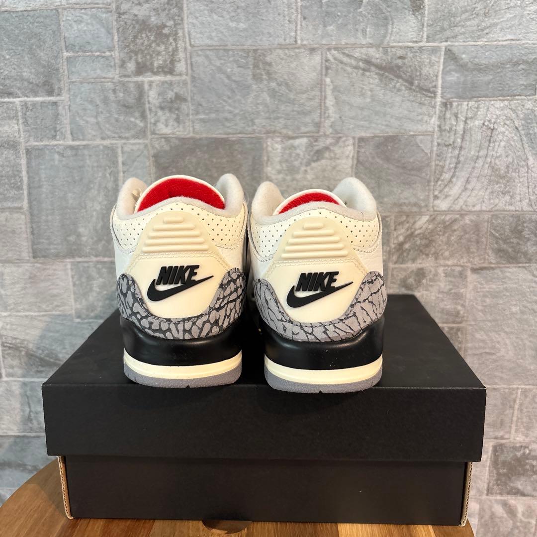 Air Jordan 3 キッズスニーカー ホワイトセメント