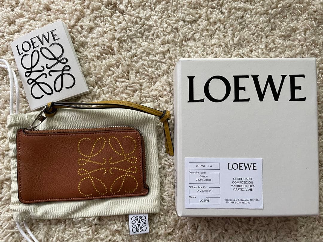 【新品未使用】LOEWE ロエベ アナグラム ＆カードホルダー
