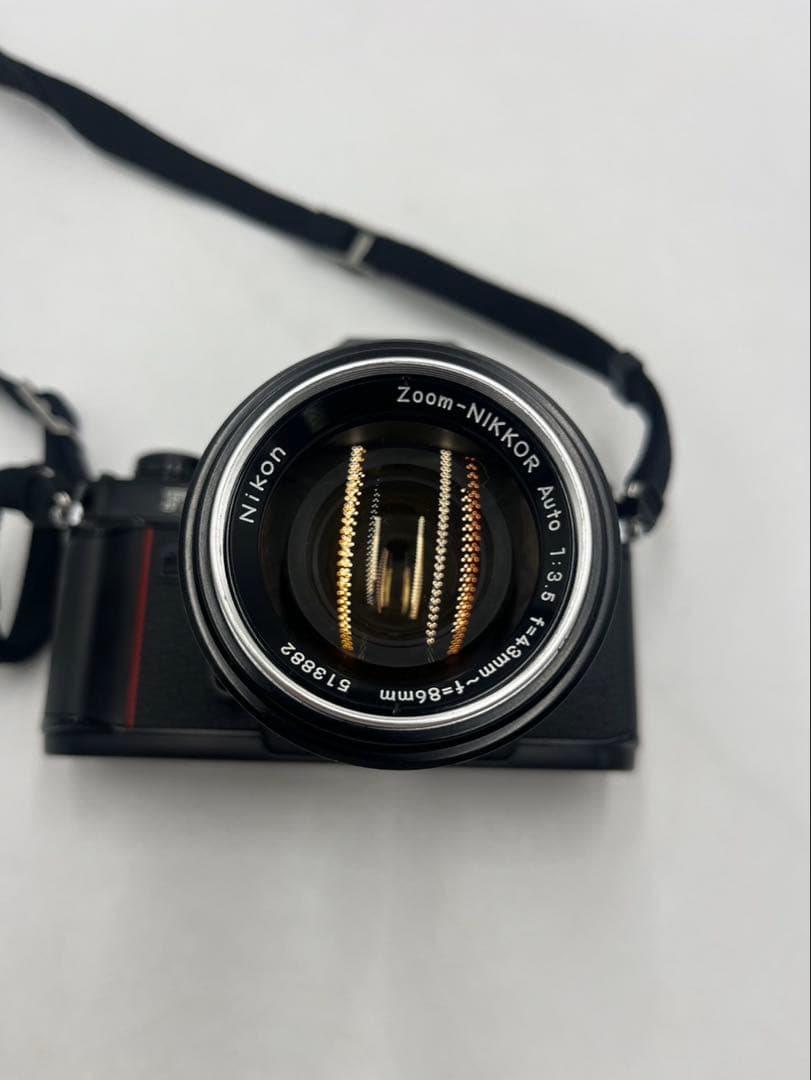 NIKON F3 フィルムカメラ　レンズ付き