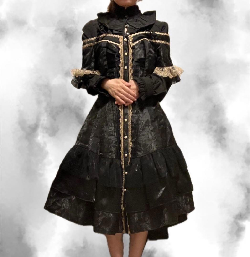 け*の様 黒　　　完売品ベル・エピヌ　ワンピース ¥23,650