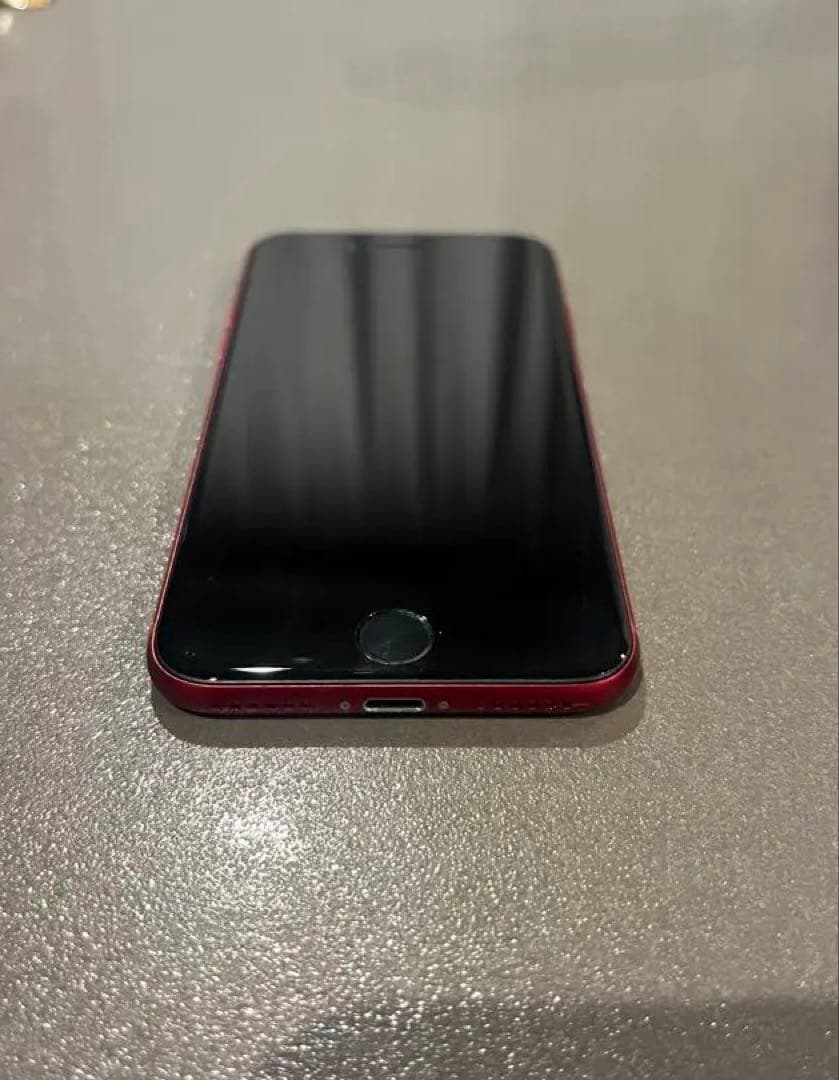 iPhone ＳＥ3 simフリー Apple レッド　64GB 使用可能品