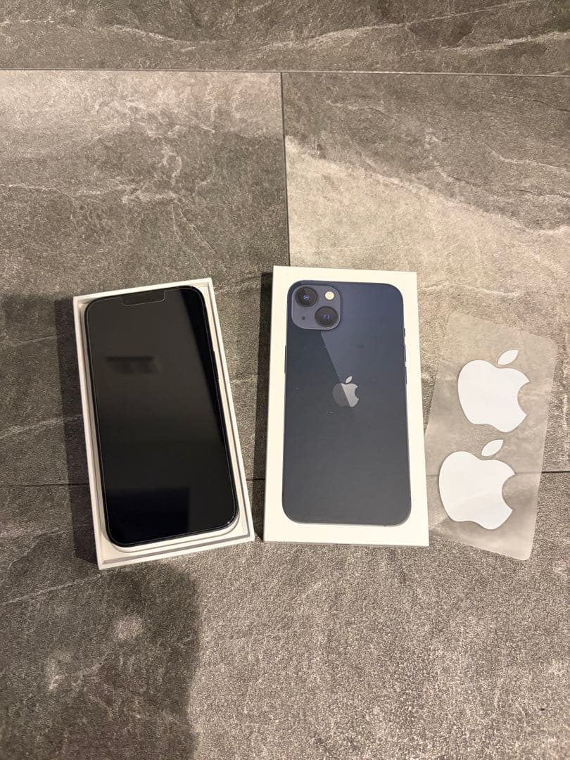 iPhone13 128GB SIMフリー　バッテリー82%