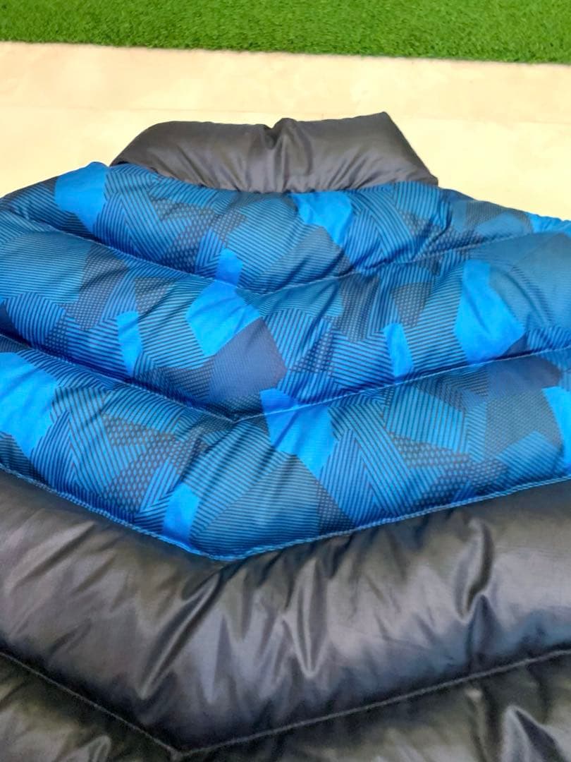 ほぼ未使用　ナイキゴルフ　半袖　軽量　ダウン