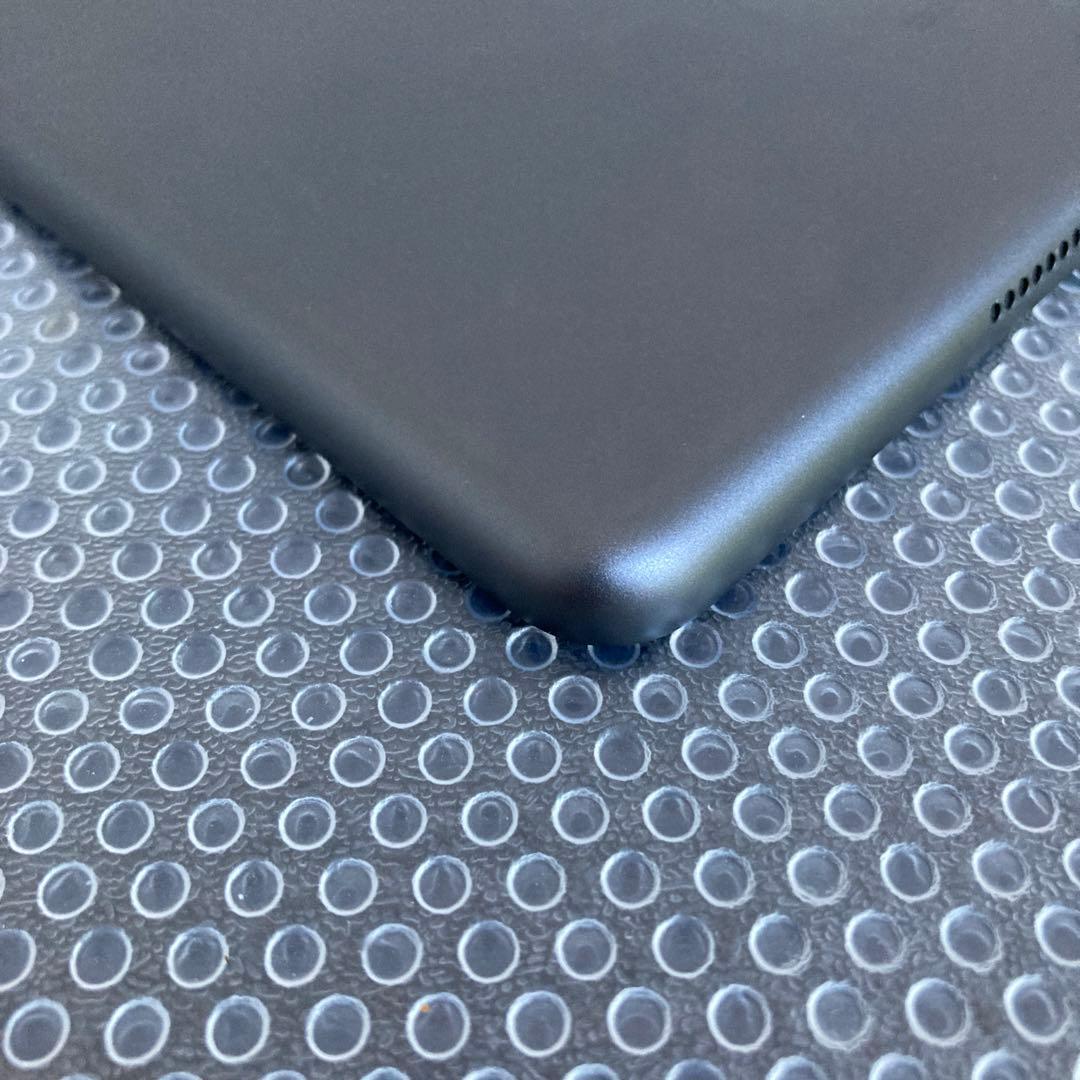 2905【早い者勝ち】iPad8 第8世代 32GB WIFIモデル☆