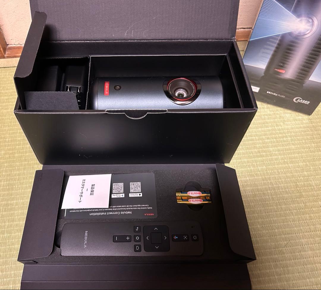 アンカー　Nebula Capsule 3 Laser プロジェクター本体