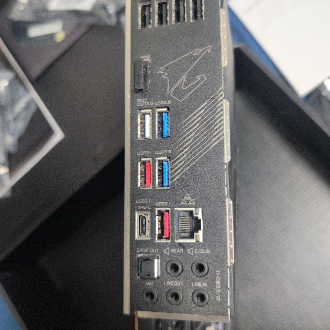 GIGABYTE X570 AORUS PRO マザーボード