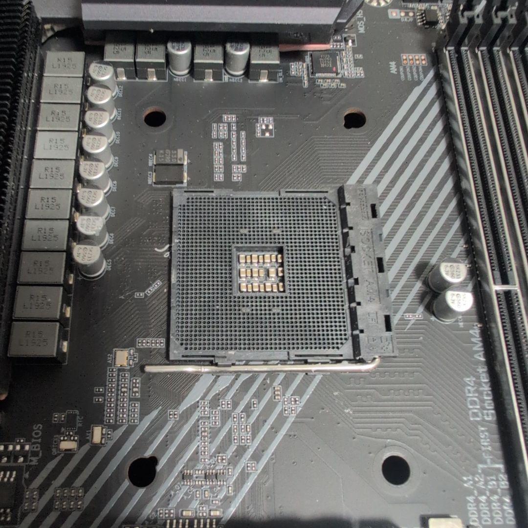 GIGABYTE X570 AORUS PRO マザーボード