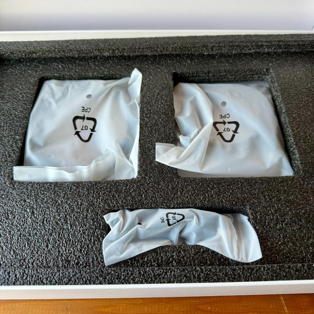 ✨ROADOM 15.6インチ モバイルディスプレイ スタンド セット