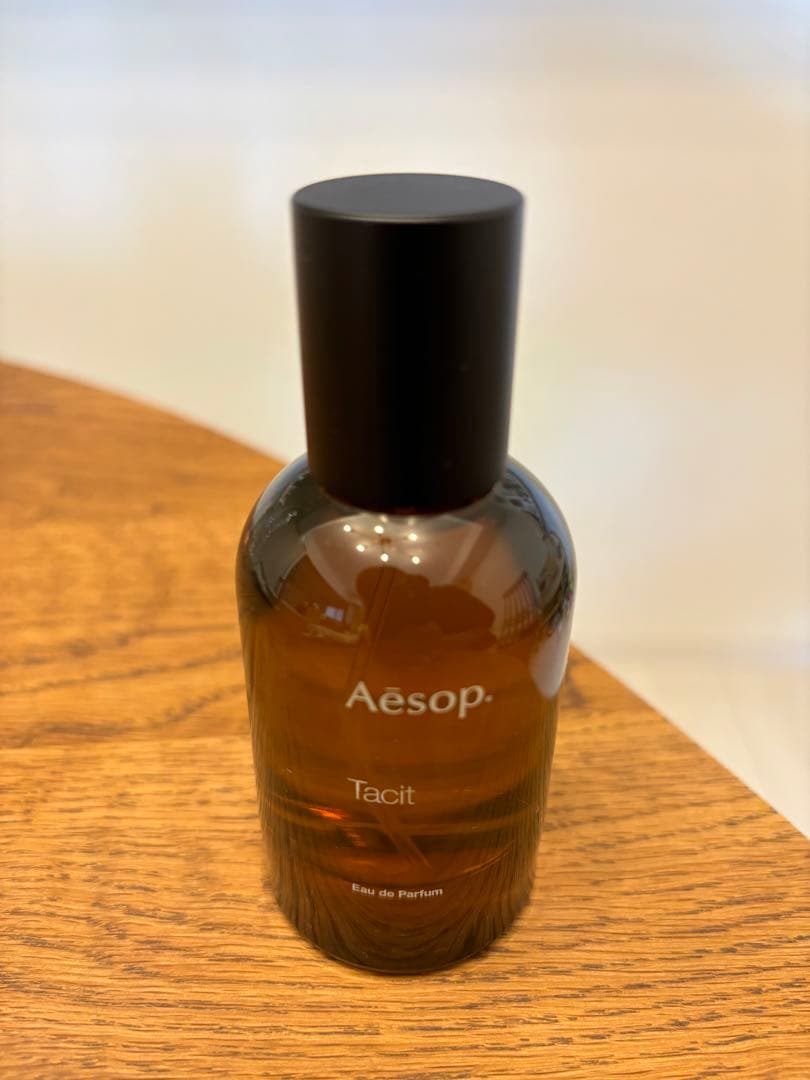 イソップ タシット オードパルファム
