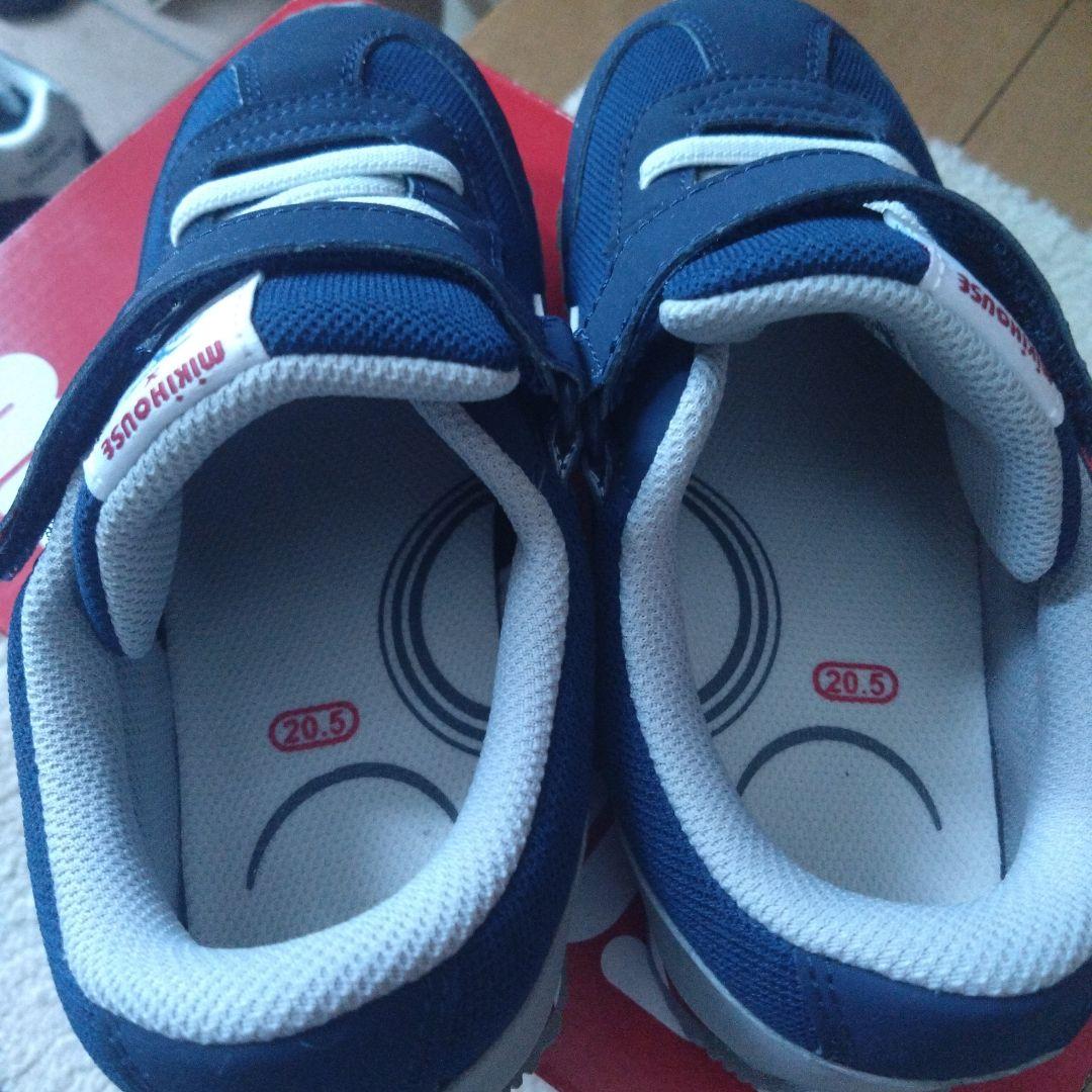 ミキハウス　ミズノ　20.5