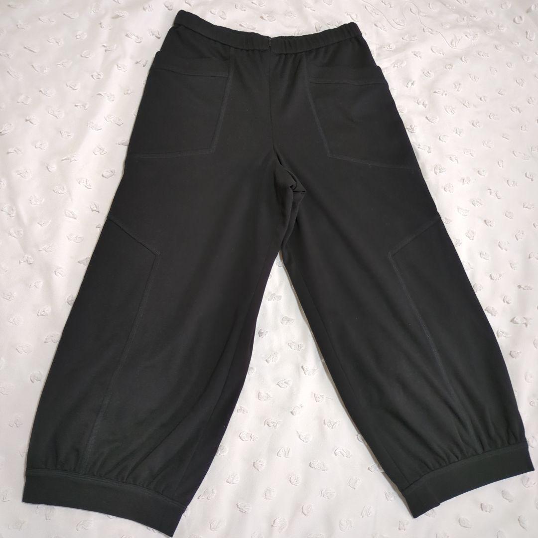 エイココンドウ　E-clat ブラックパンツ レディース サイズ42