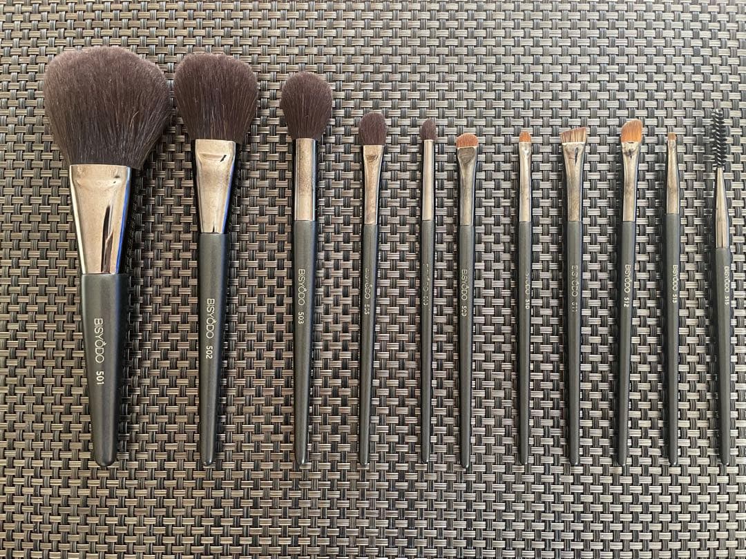 正規　ウエダ美粧堂　SHIORI化粧筆 11本セット　メイクブラシセット 11本