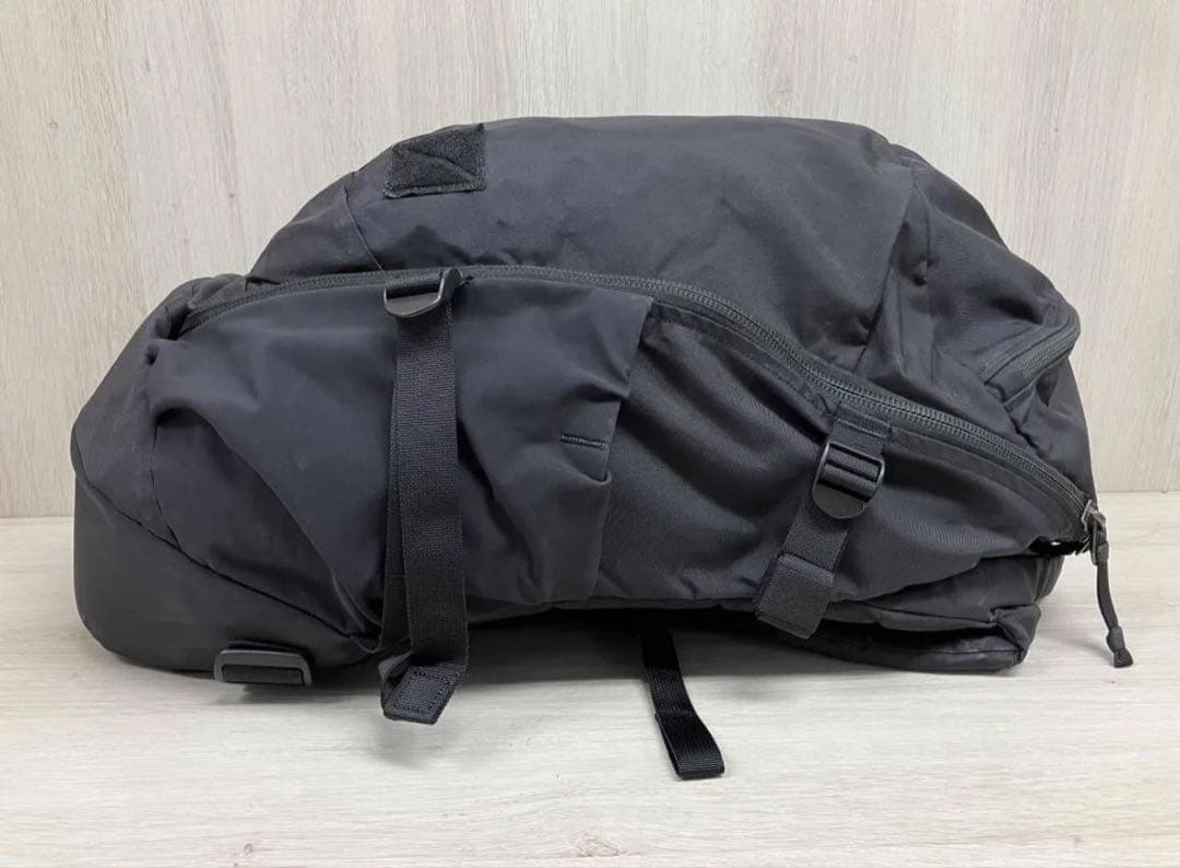 バッグ EVERGOODS MOUNTAIN PANEL LOADER 30L