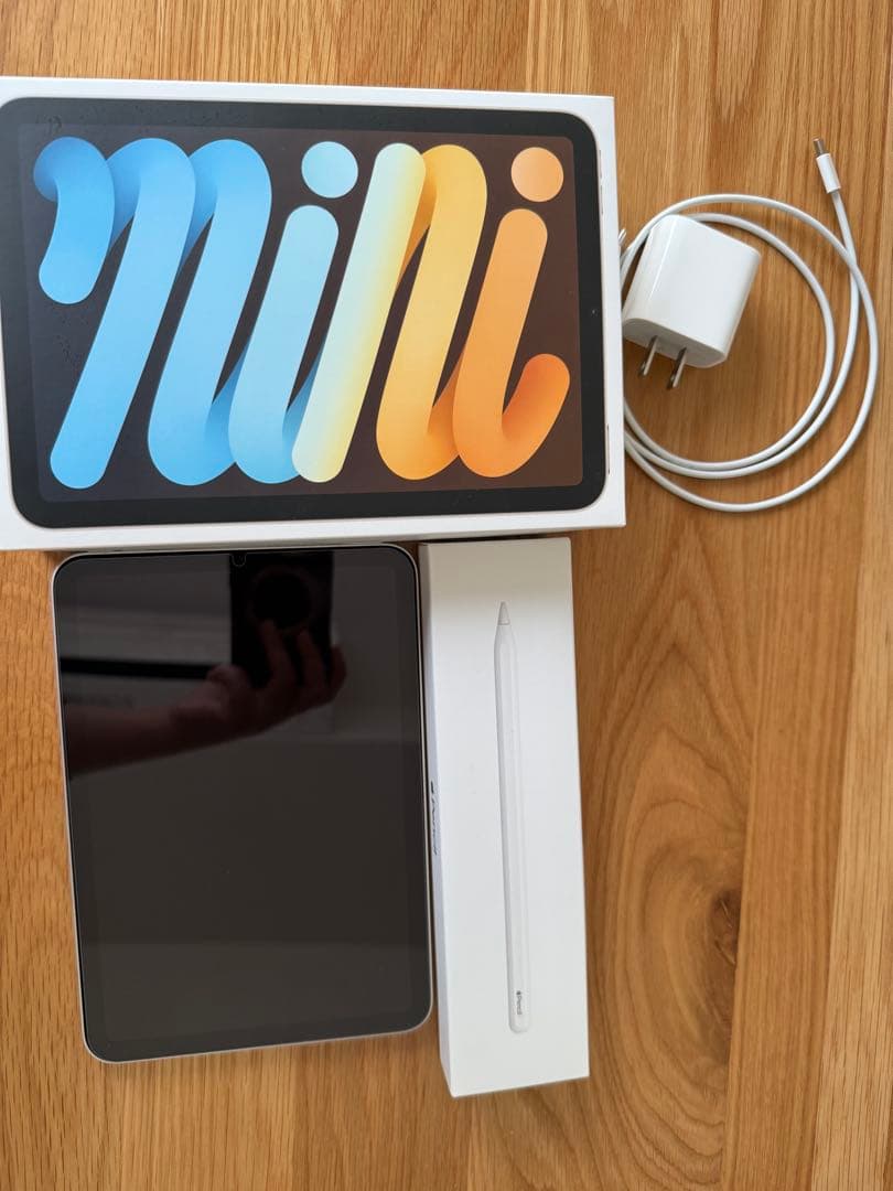 iPad mini（第6世代）256GB スターライト