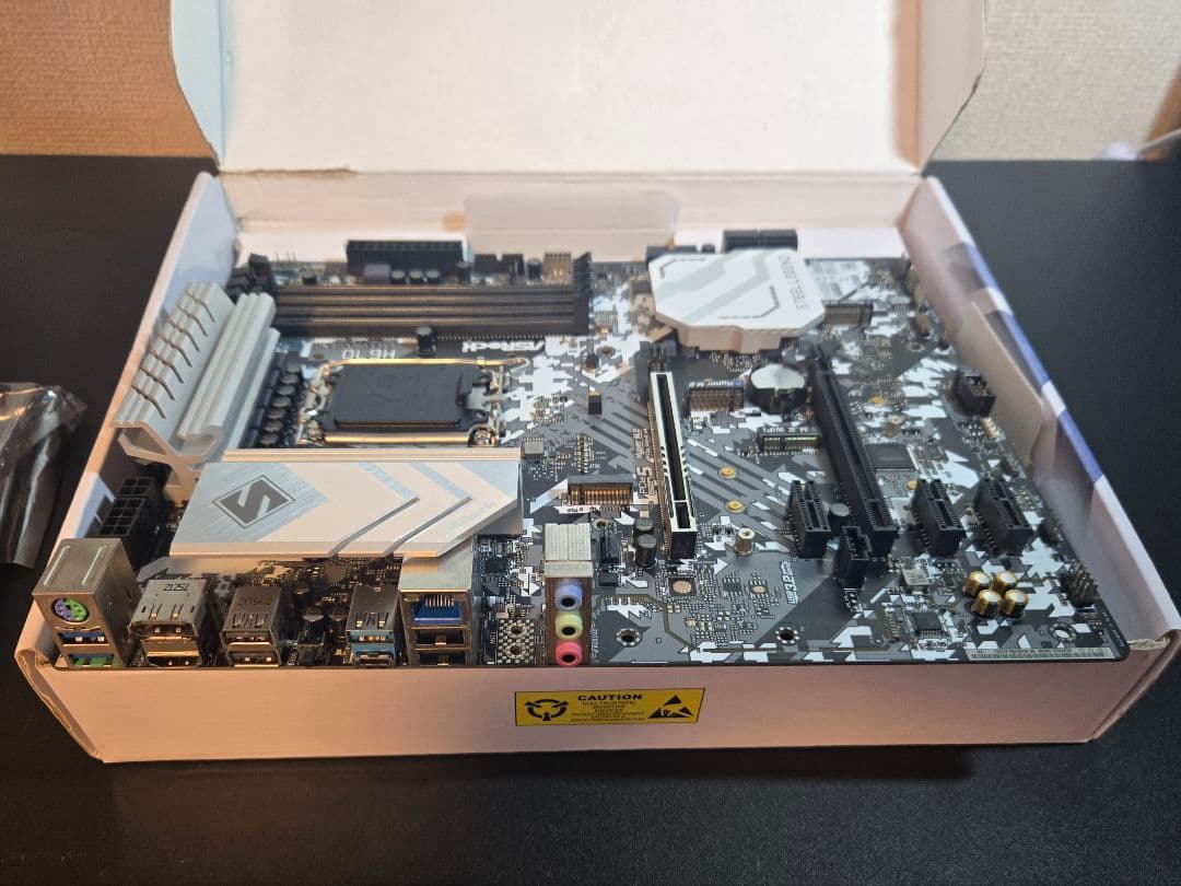 マザーボード ASRock H670 Steel Legend Intel LGA1700