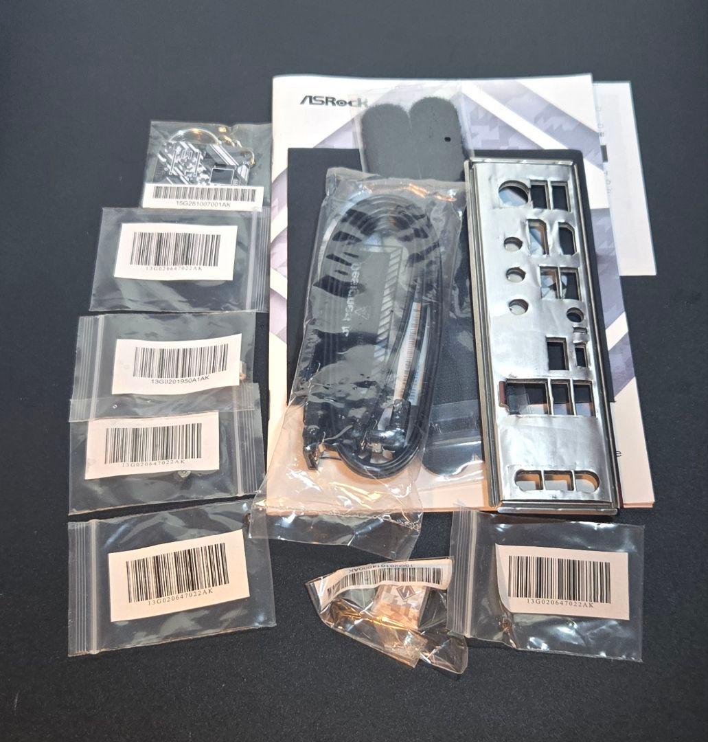 マザーボード ASRock H670 Steel Legend Intel LGA1700