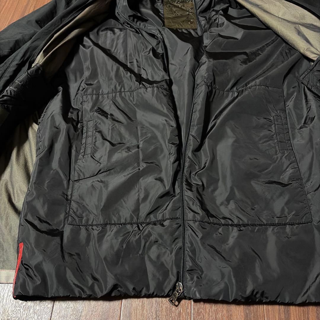PRADA ブラック ナイロンジャケット