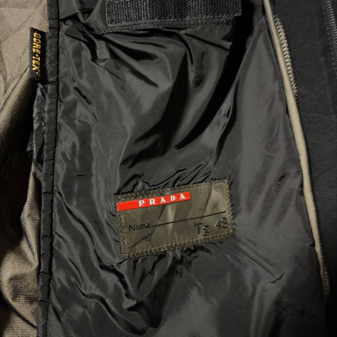 PRADA ブラック ナイロンジャケット