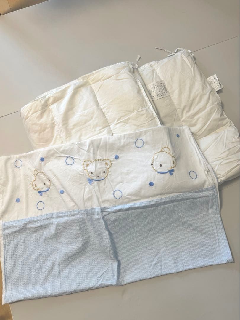 【水通しのみ美品】familiar 羽毛布団&掛け布団のシーツセット