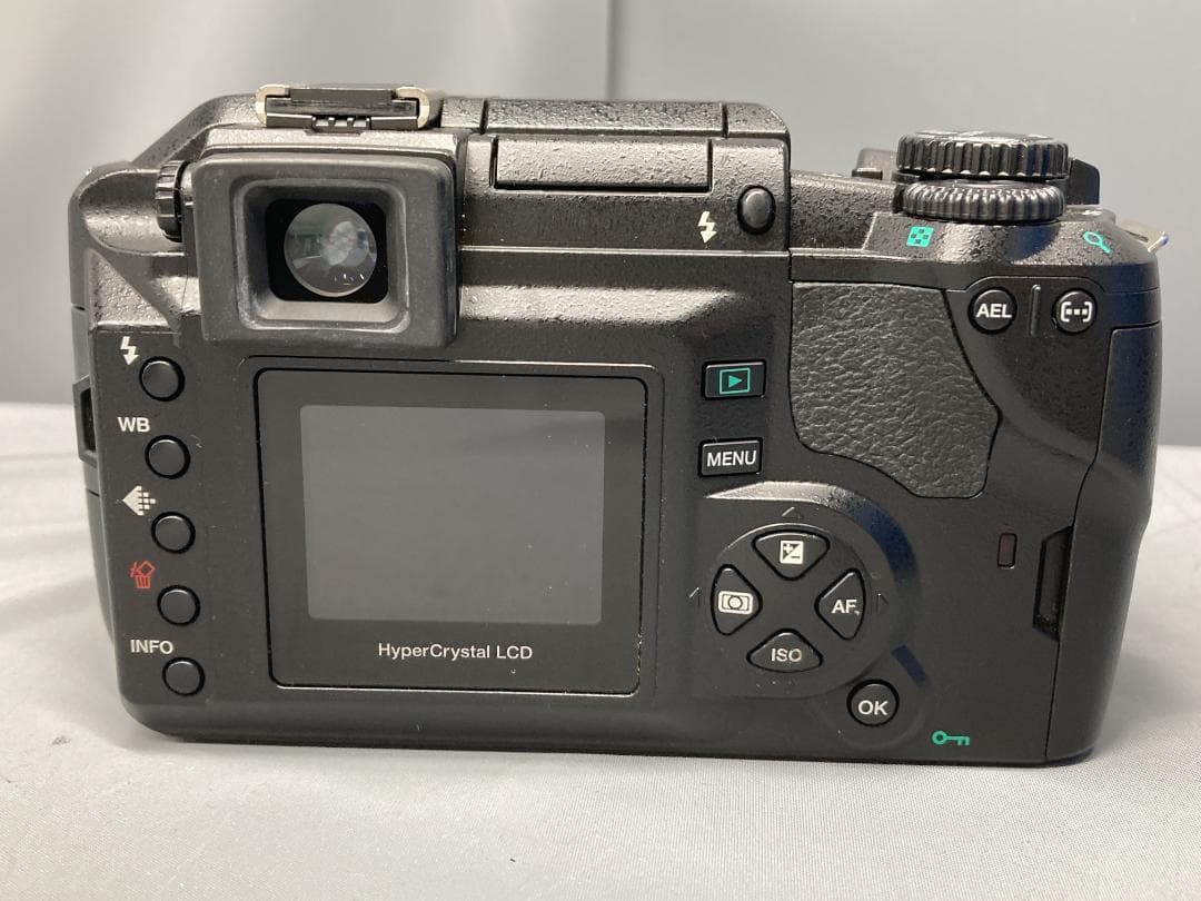 Olympus E-300 デジタル一眼レフカメラ CFは付属してません動作確認