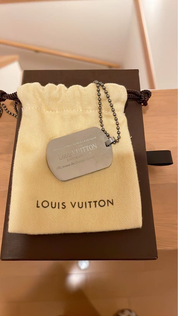 LOUIS VUITTON ネックレス
