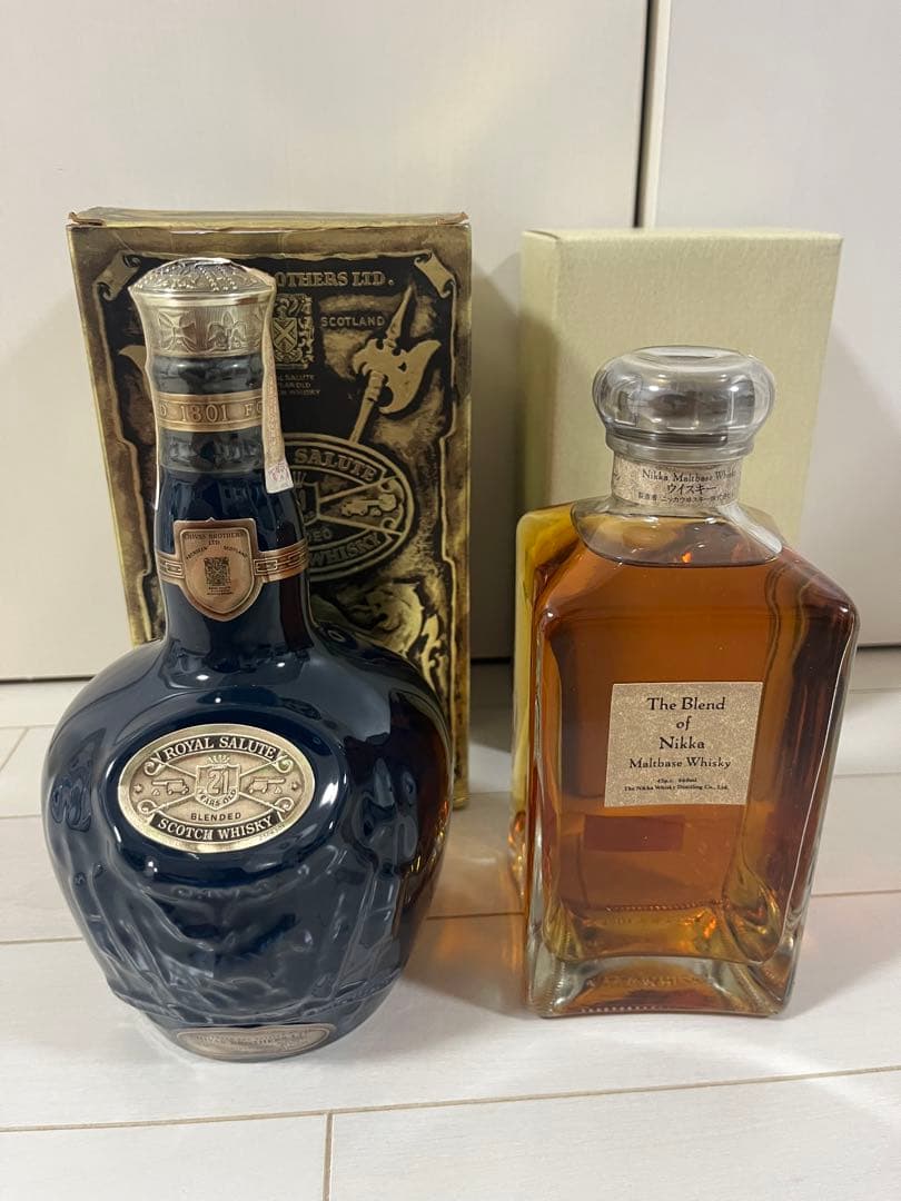 Nikka The Blend of Nikka & ローヤル　サルートのセット