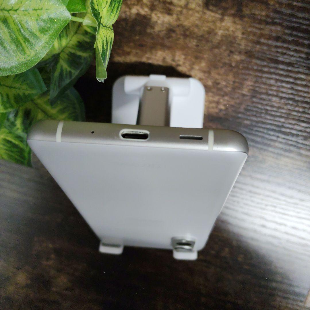 arrows F-51C　ドコモ スマートフォン 本体　ネットワーク制限〇