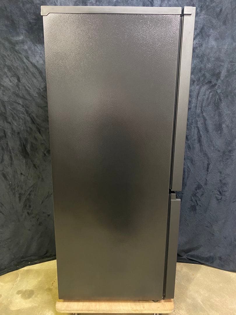 【極美品】Panasonicノンフロン冷凍冷蔵庫180L 2023年製